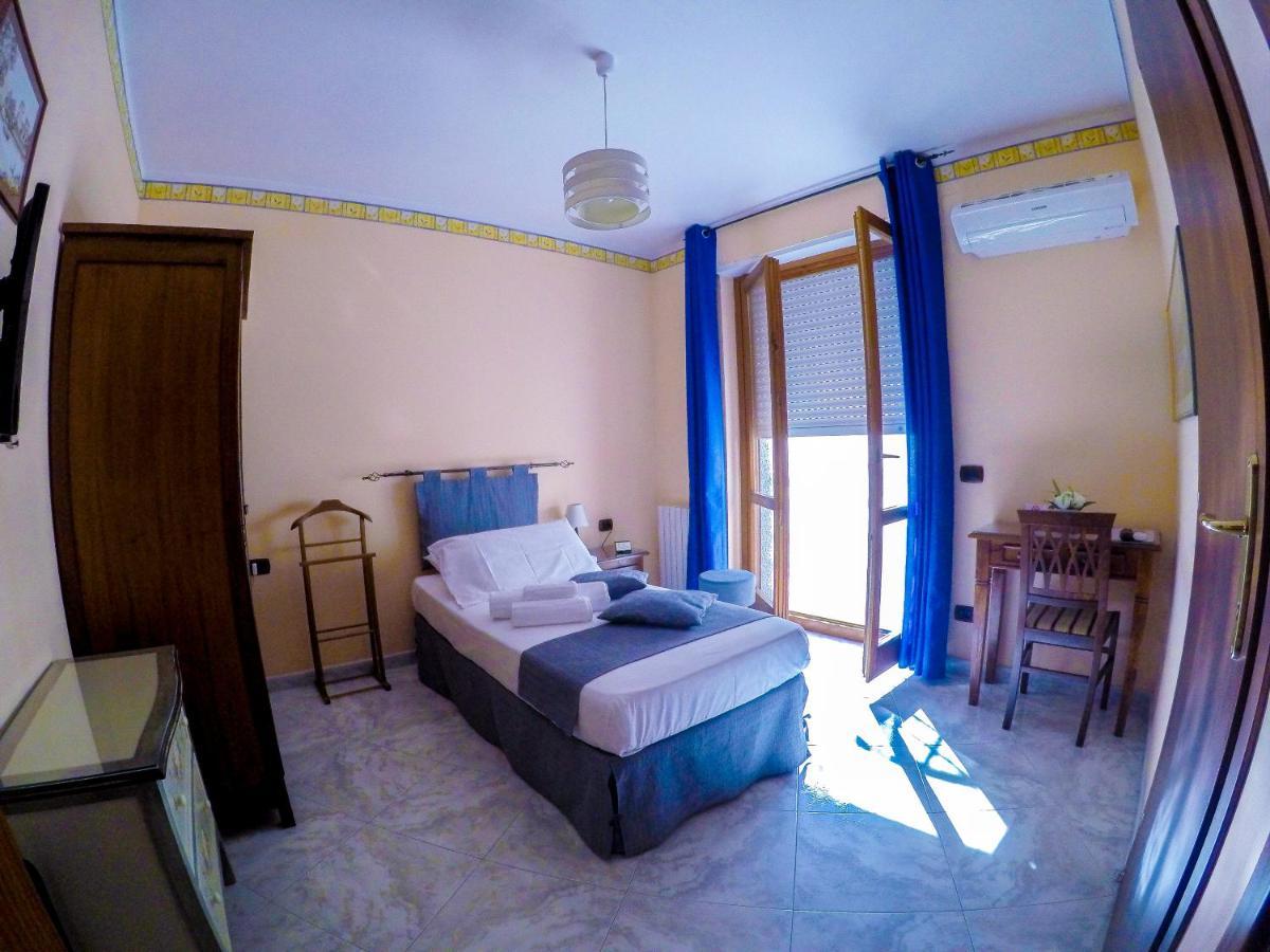 La Rosa - Elegant Rooms Sassari Eksteriør bilde