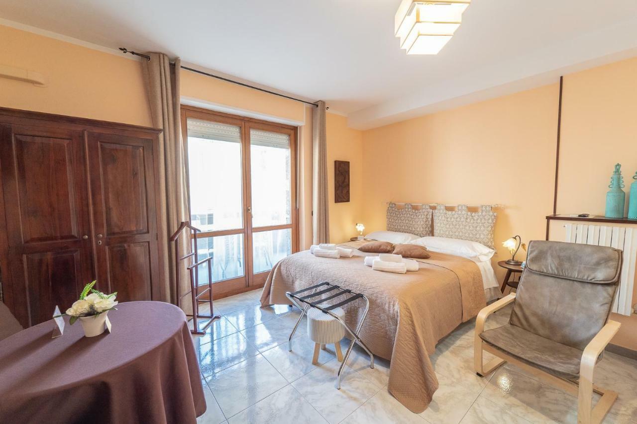 La Rosa - Elegant Rooms Sassari Eksteriør bilde