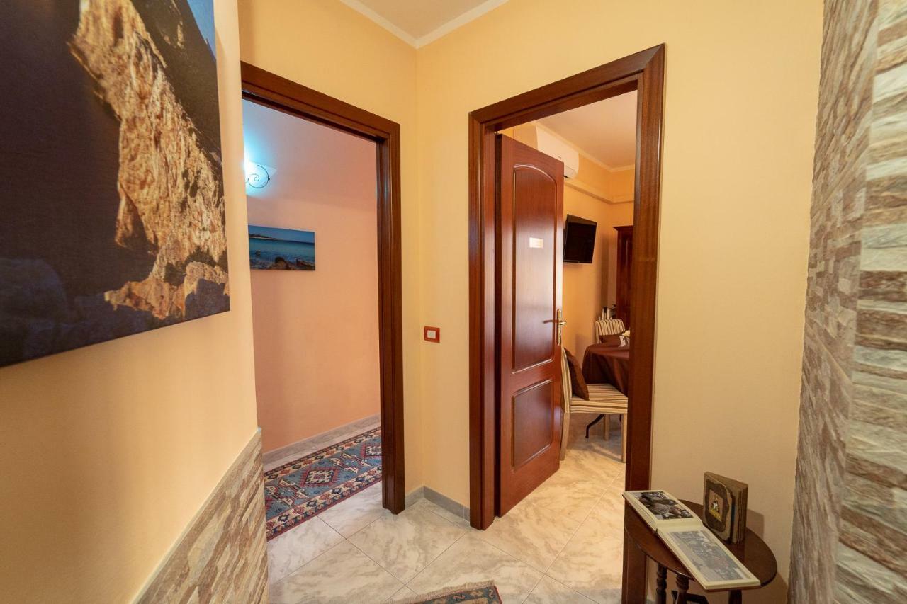 La Rosa - Elegant Rooms Sassari Eksteriør bilde
