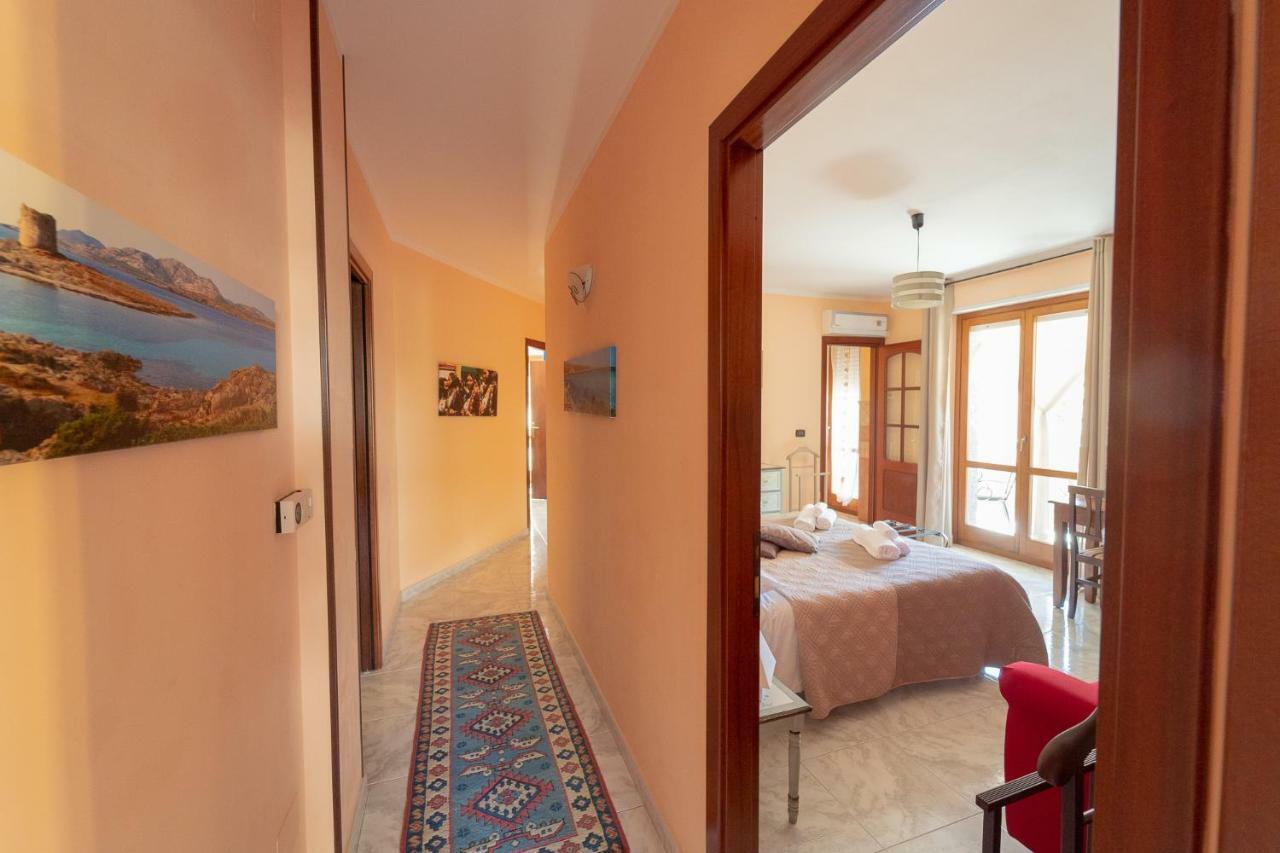 La Rosa - Elegant Rooms Sassari Eksteriør bilde