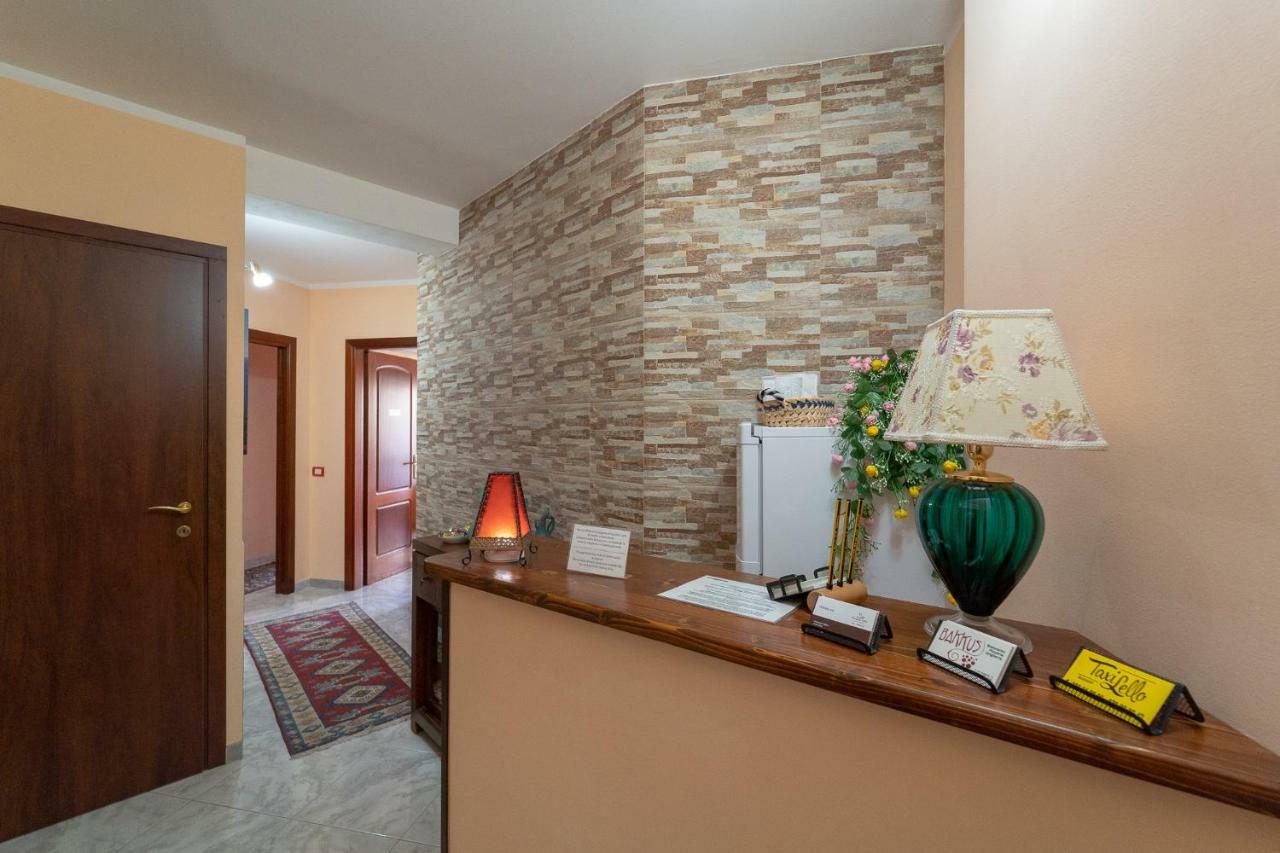 La Rosa - Elegant Rooms Sassari Eksteriør bilde